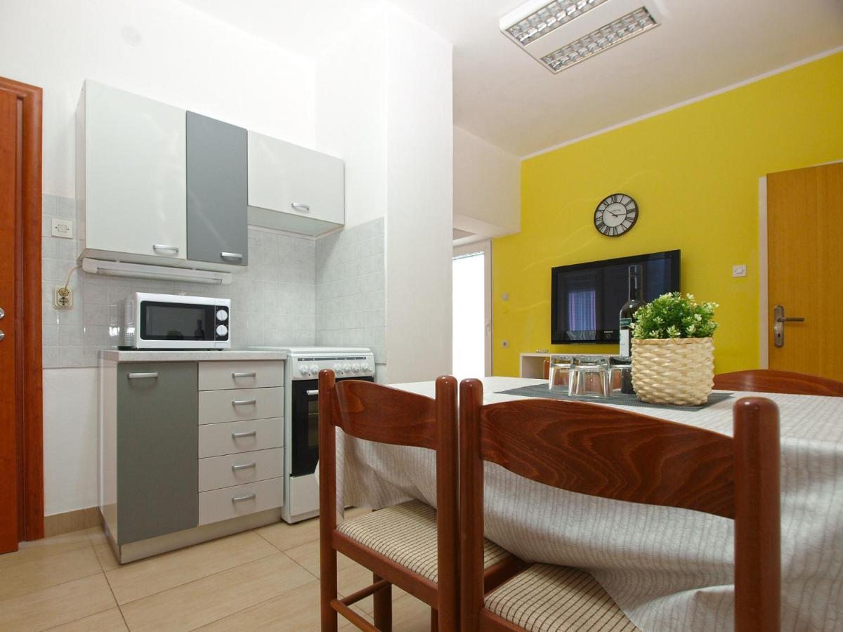 Apartments Biskupije 810 Medulin Exterior photo